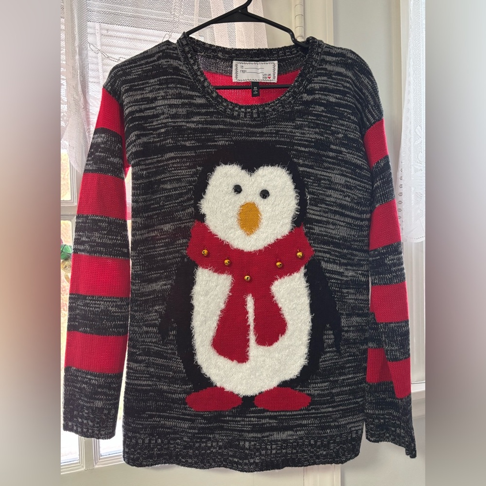 Derek Heart Christmas Sweater